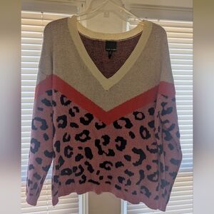 Sweet Claire V-Neck Sweater in Pink and Black Leopard